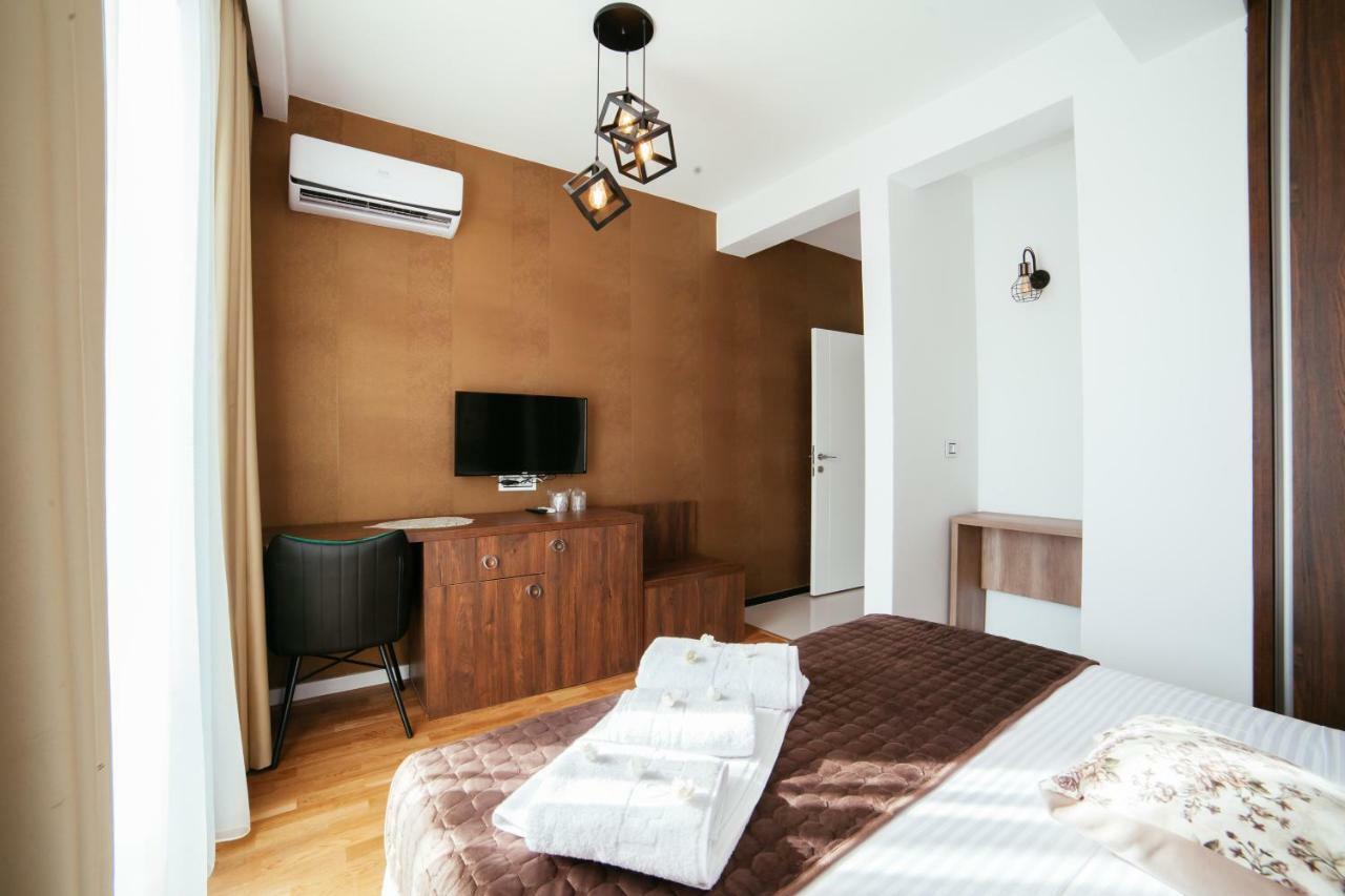 Hotel Platinum Ulcinj Zewnętrze zdjęcie