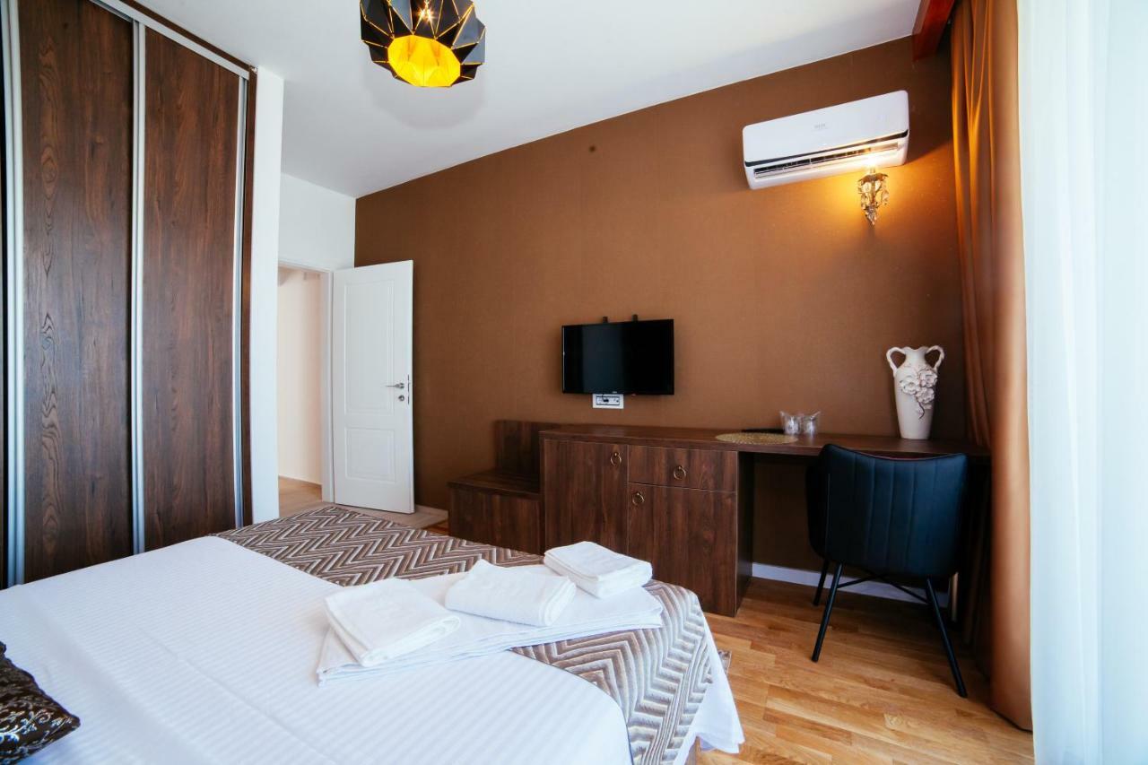 Hotel Platinum Ulcinj Zewnętrze zdjęcie