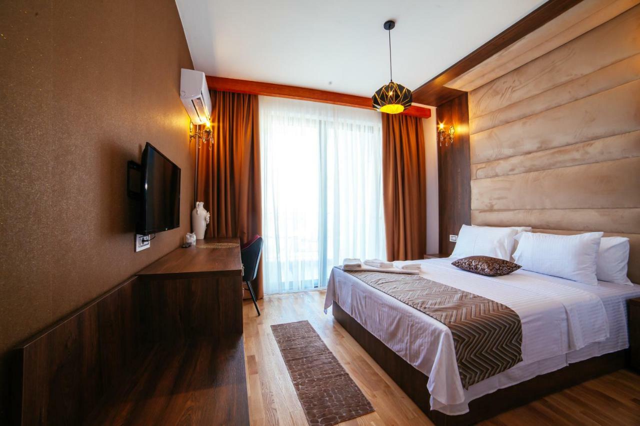 Hotel Platinum Ulcinj Zewnętrze zdjęcie