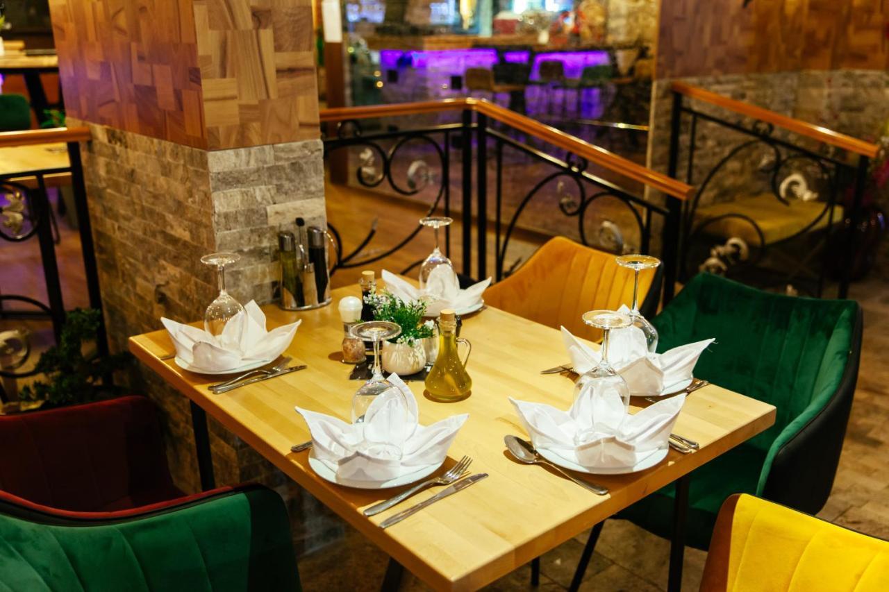 Hotel Platinum Ulcinj Zewnętrze zdjęcie