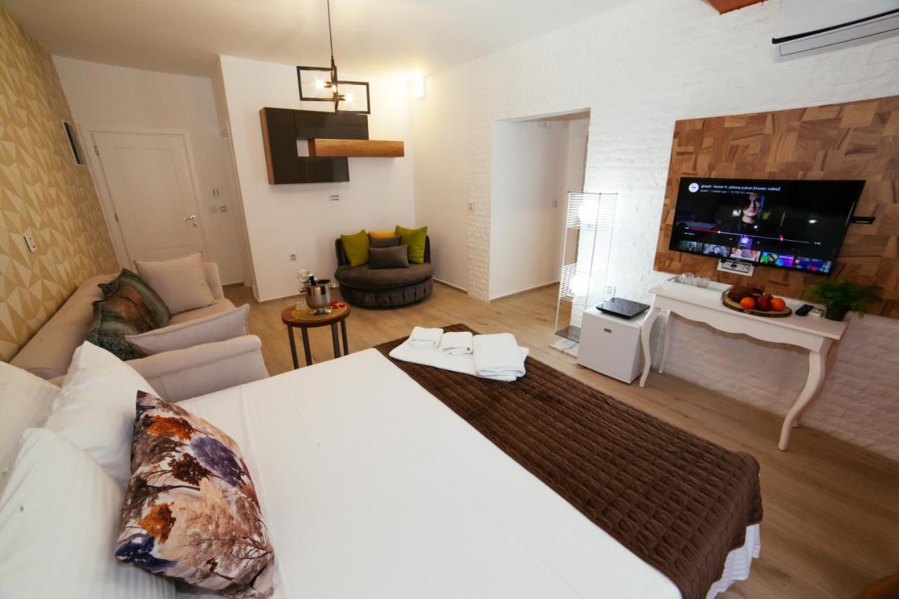 Hotel Platinum Ulcinj Zewnętrze zdjęcie