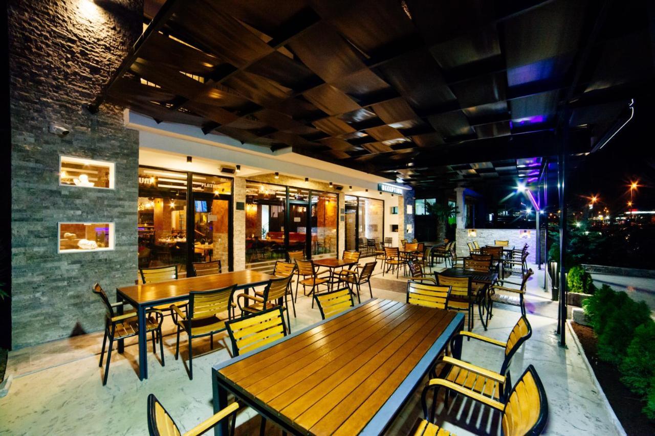 Hotel Platinum Ulcinj Zewnętrze zdjęcie